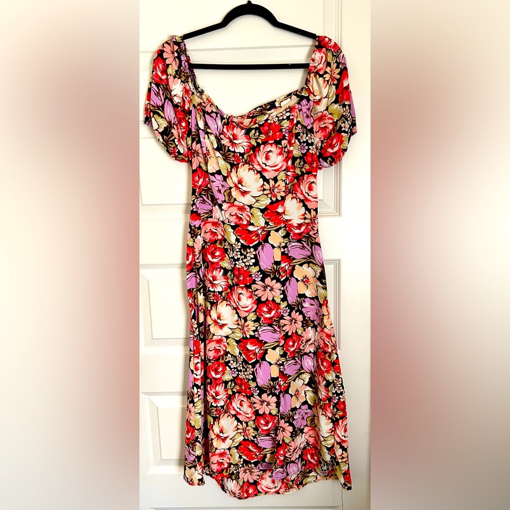 Lily Rose Floral Puff Sleeve Tie Back Sweetheart Smocked Midi Dress